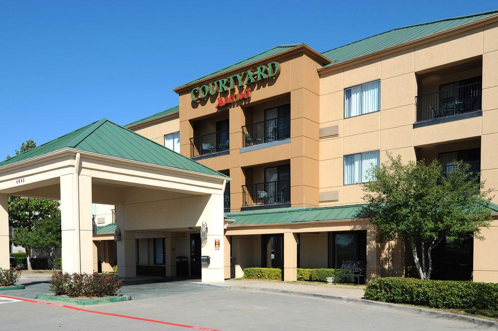 Courtyard By Marriott Dallas Plano In Legacy Park Exterior photo