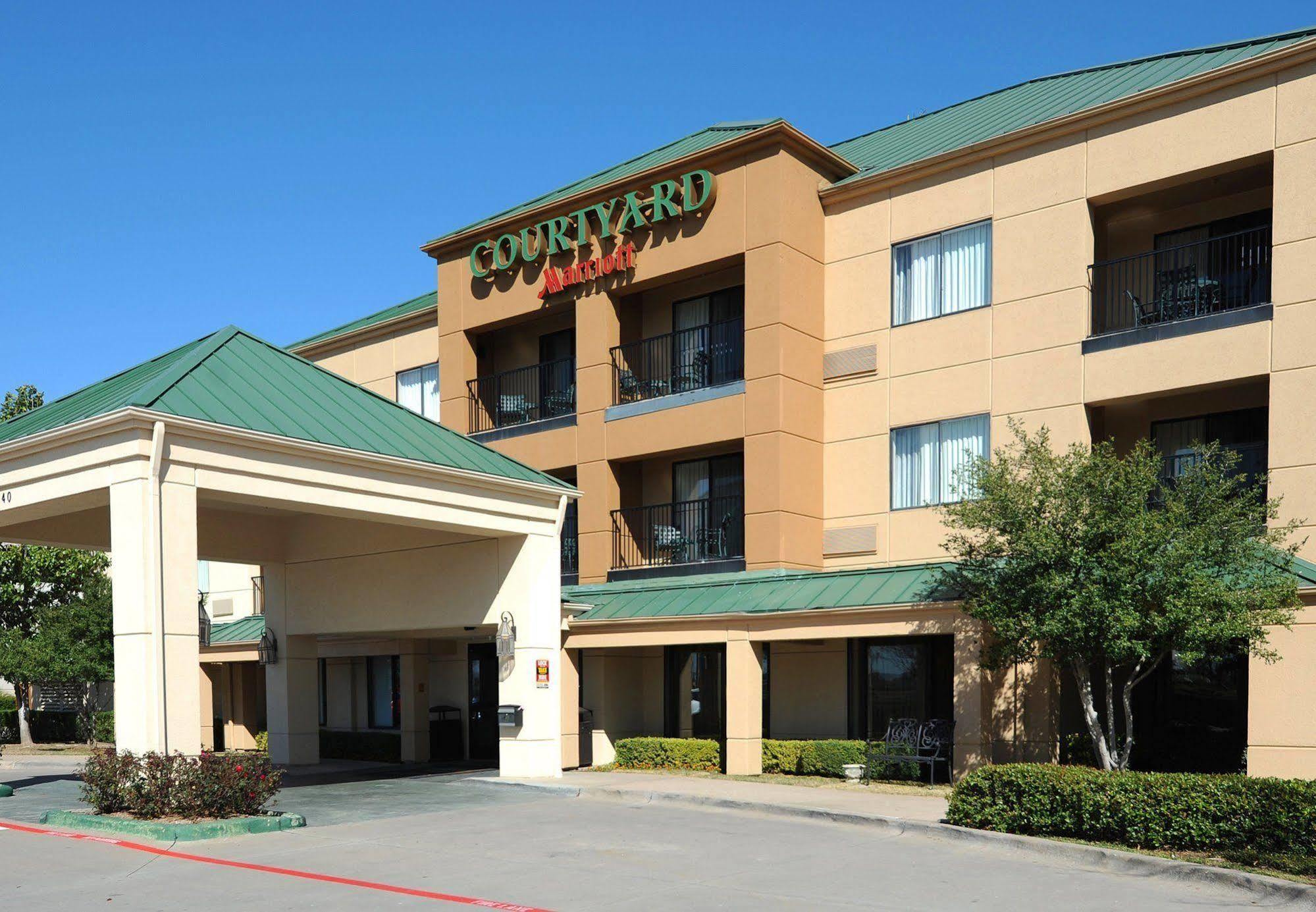 Courtyard By Marriott Dallas Plano In Legacy Park Exterior photo